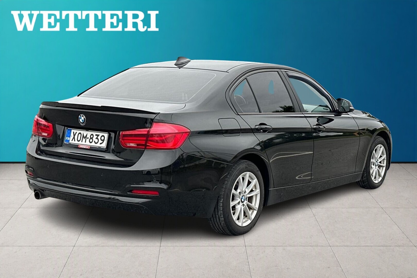 BMW 318 2018
