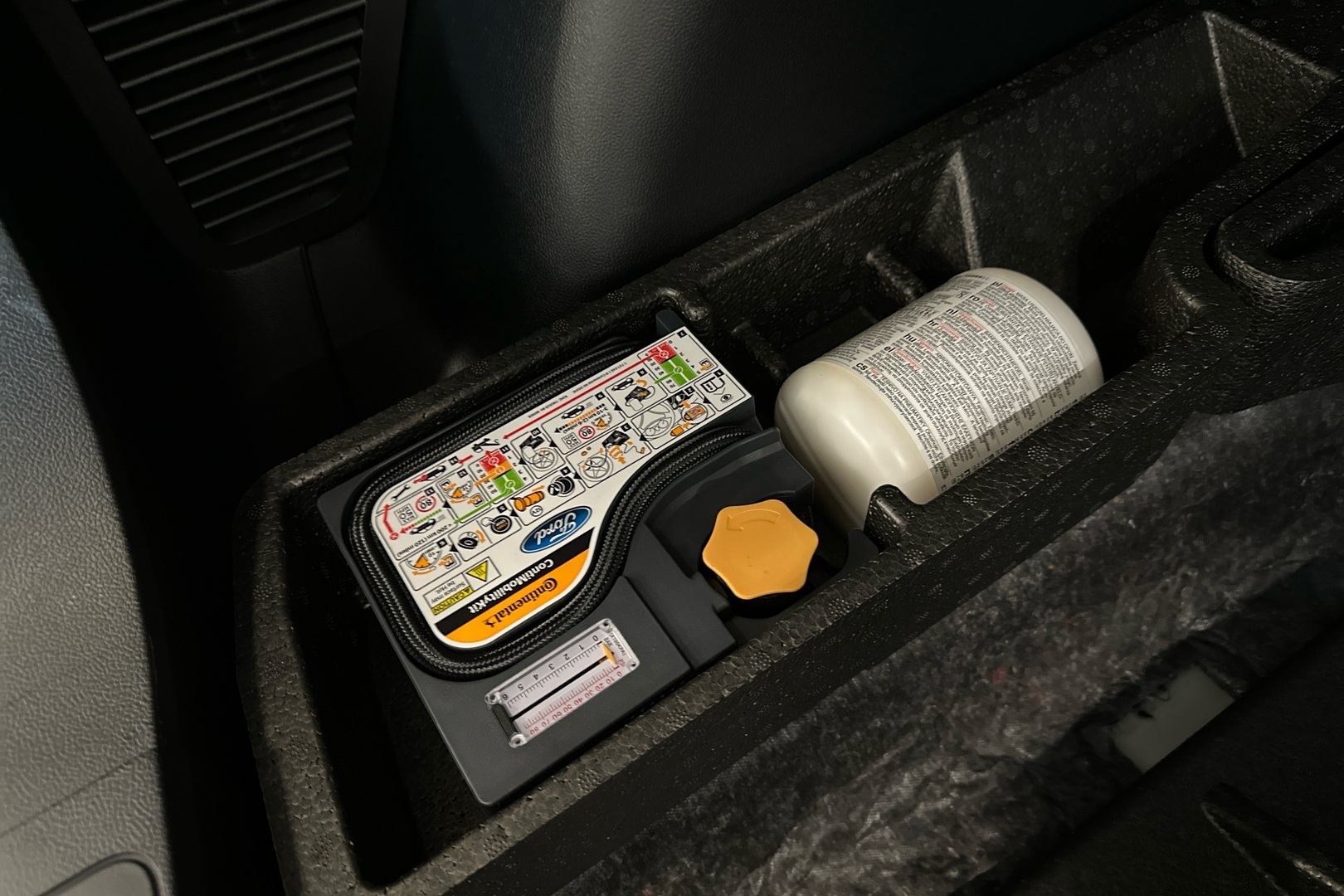 FORD Kuga 2026