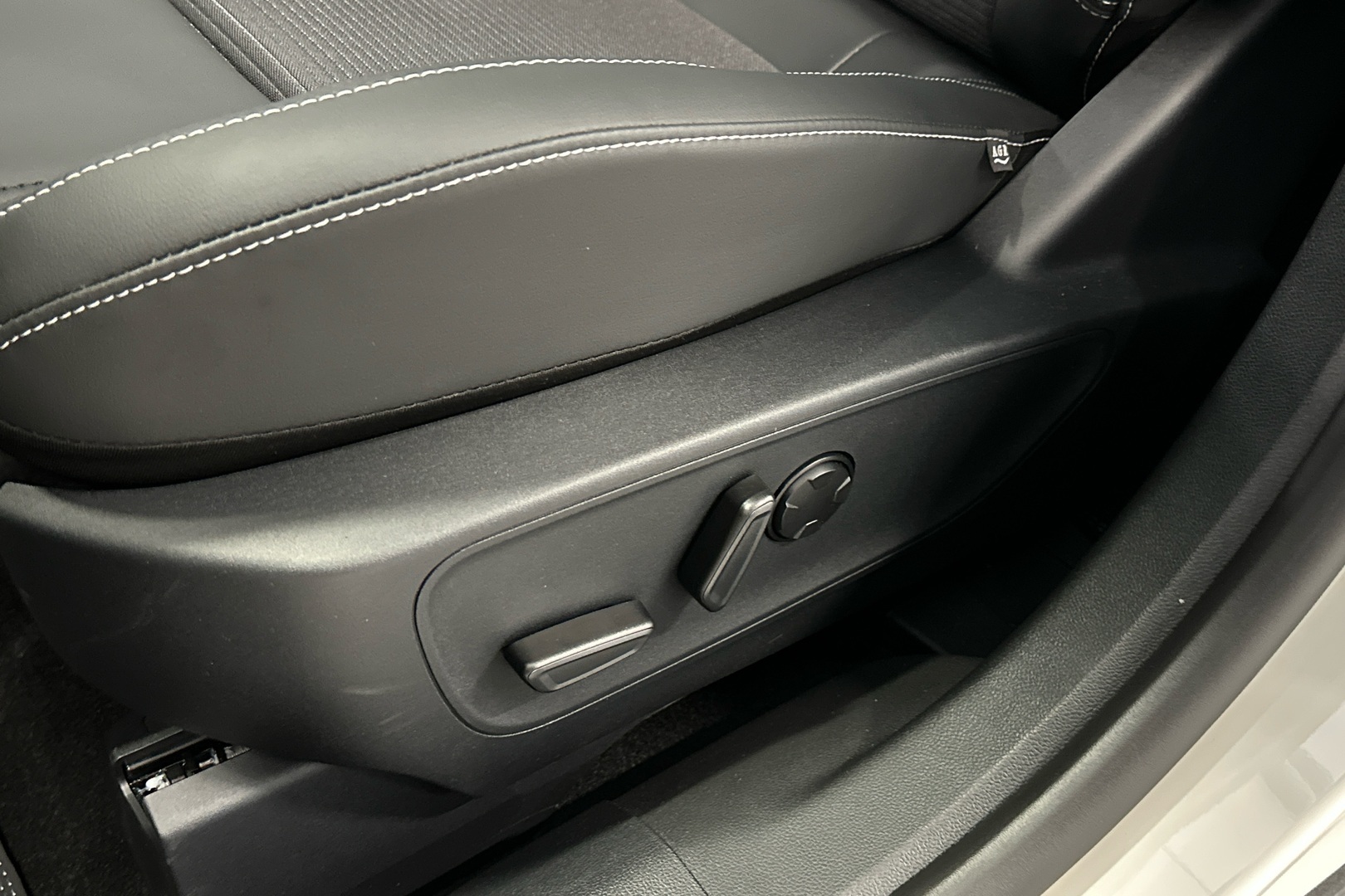 FORD Kuga 2026