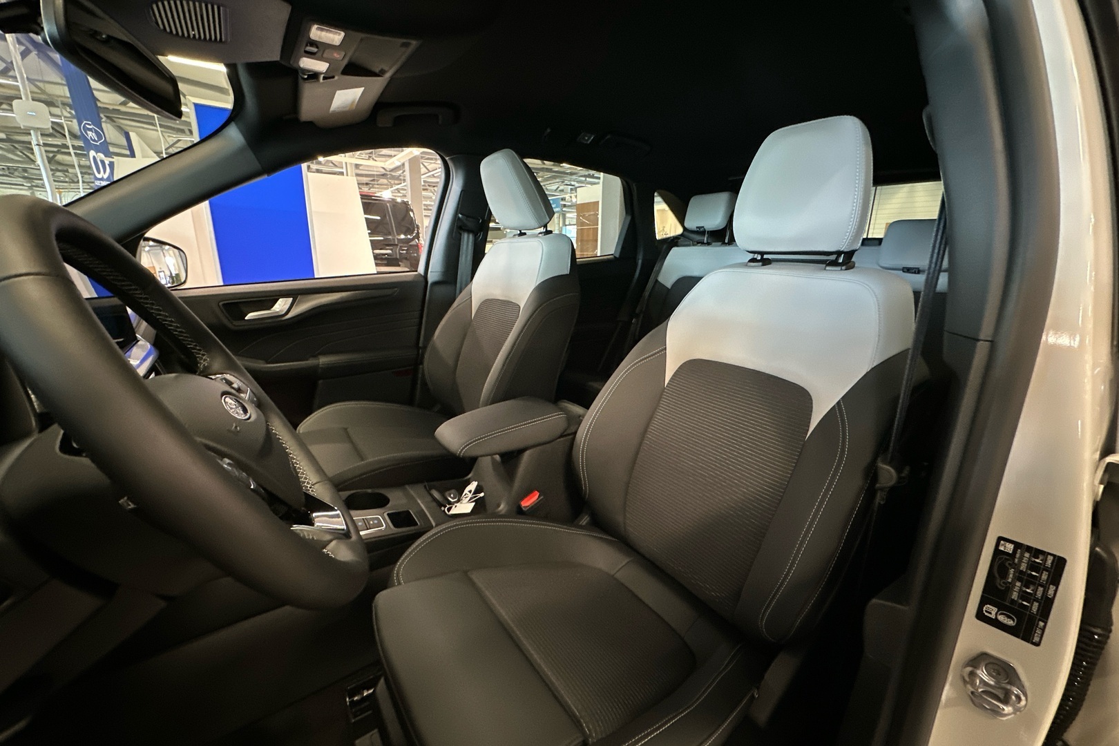 FORD Kuga 2026