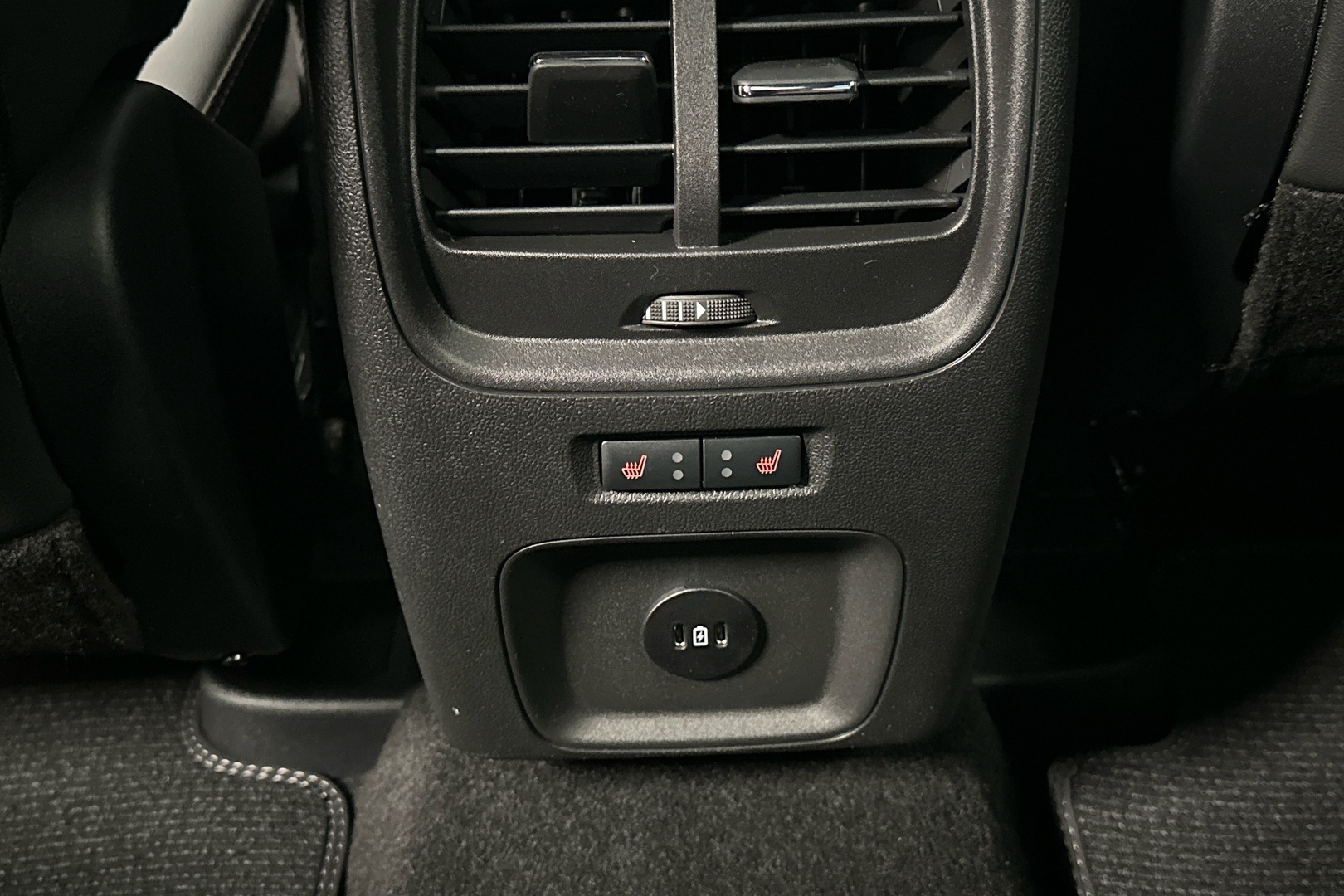 FORD Kuga 2026