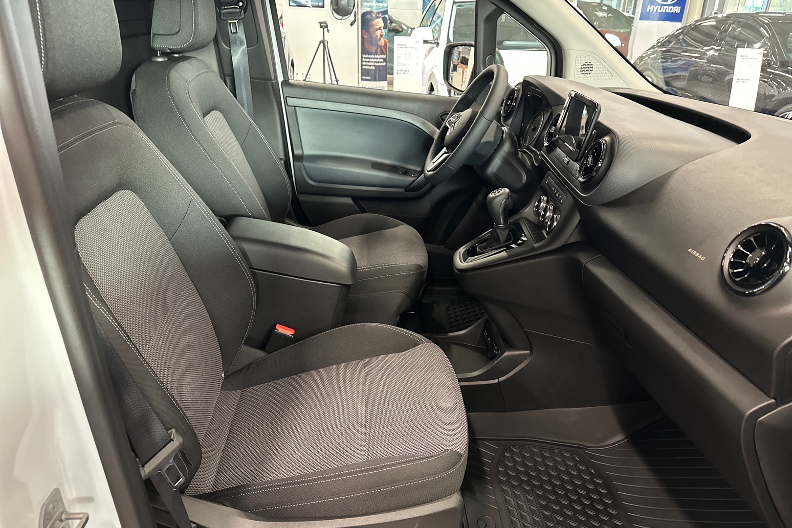 MERCEDES-BENZ Citan 2025