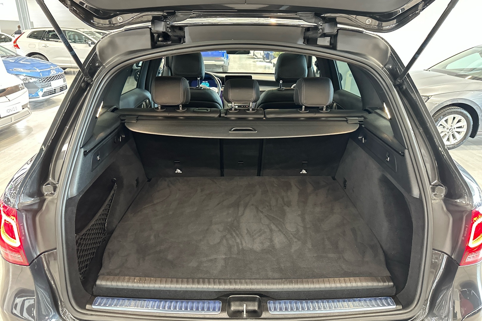 MERCEDES-BENZ GLC 2021