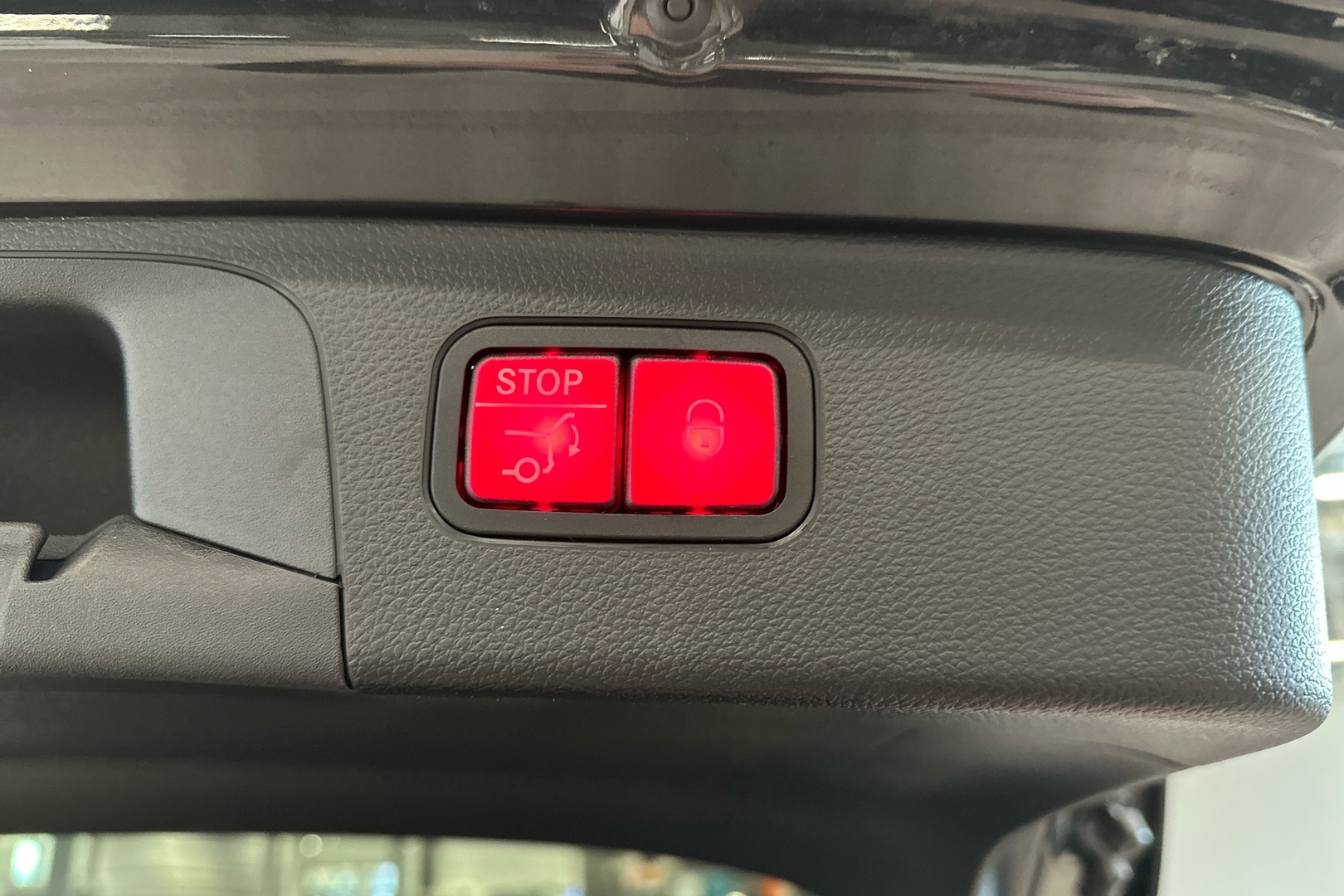 MERCEDES-BENZ GLC 2021