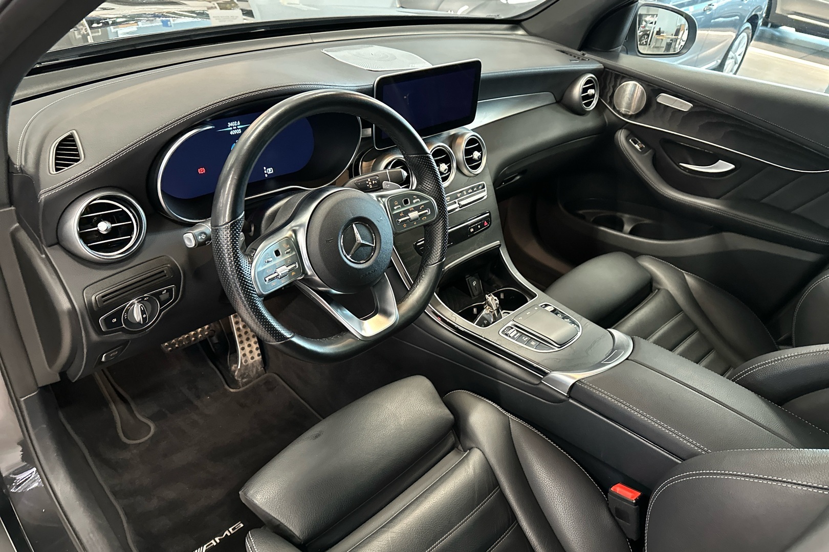 MERCEDES-BENZ GLC 2021