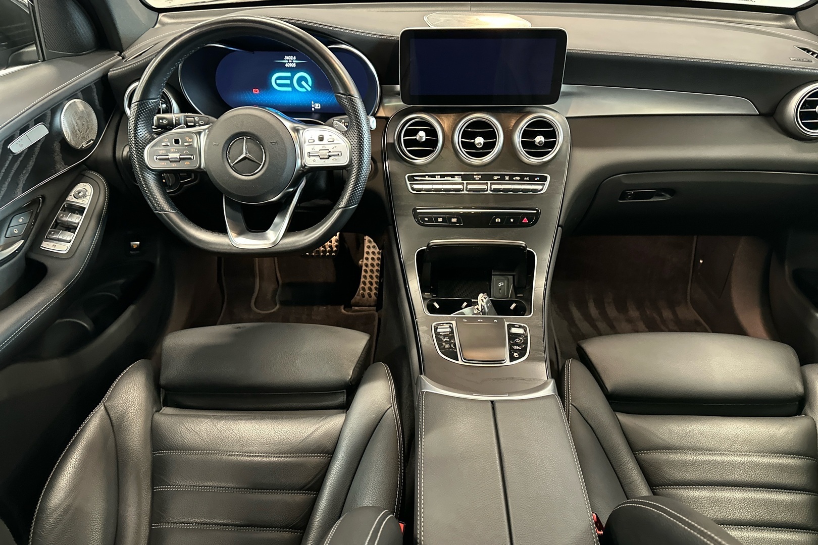 MERCEDES-BENZ GLC 2021