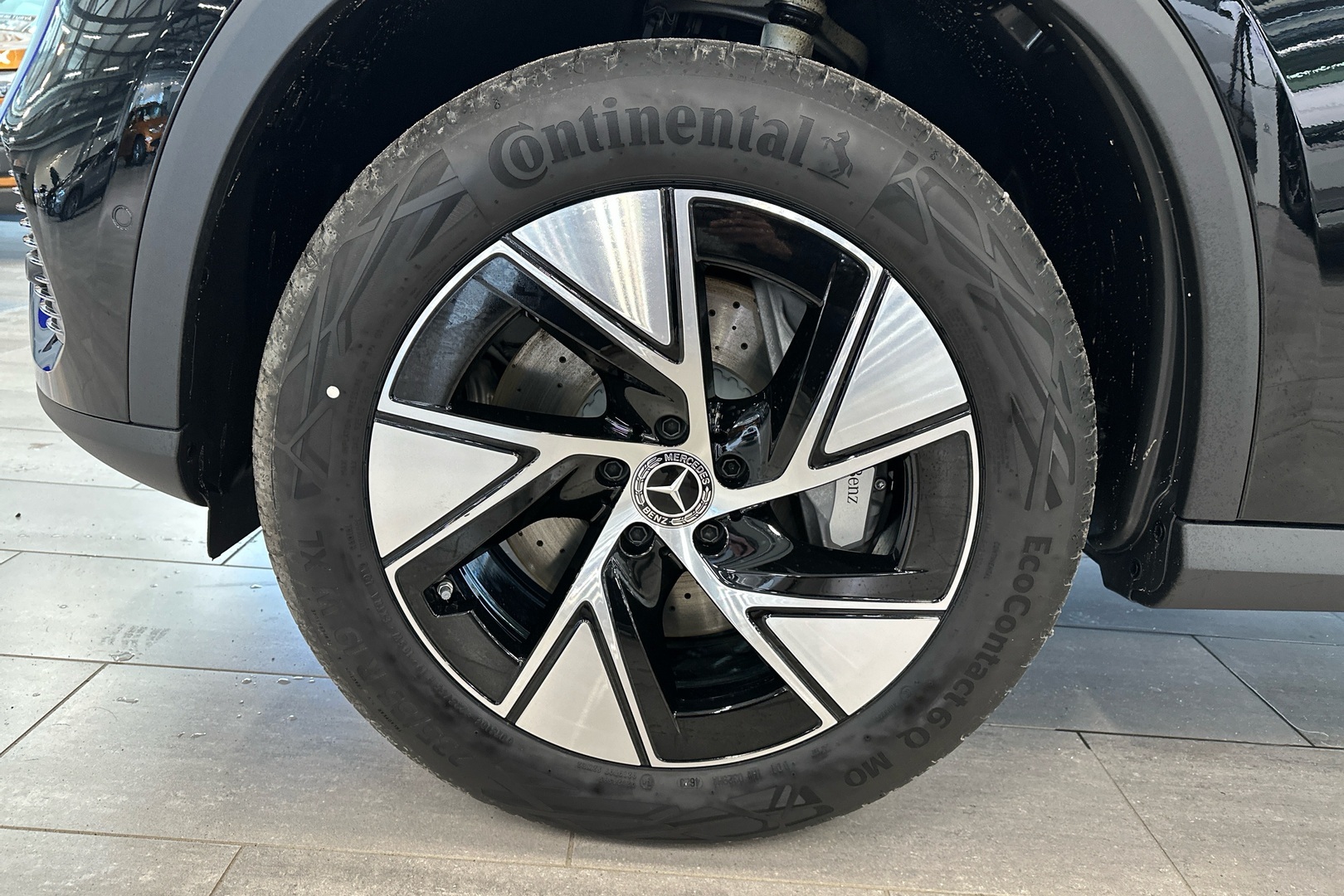 MERCEDES-BENZ GLC 2024