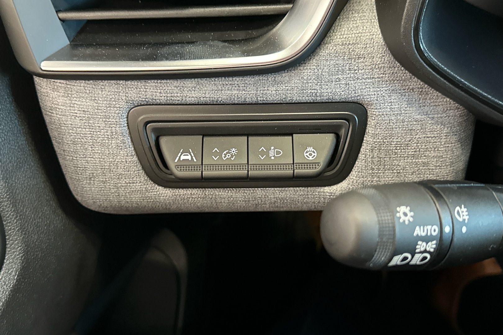 MITSUBISHI Colt 2025