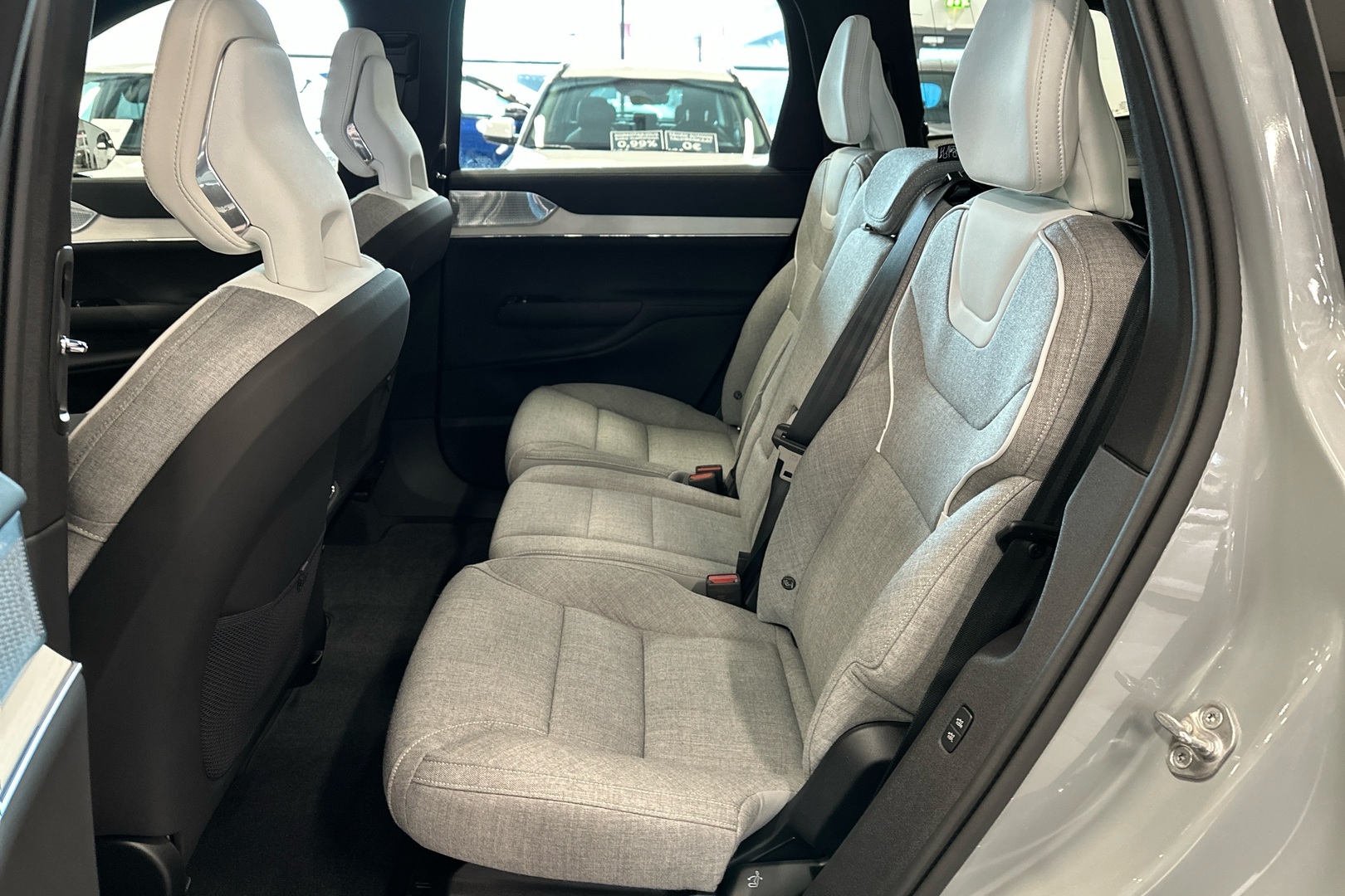 VOLVO EX90 2026