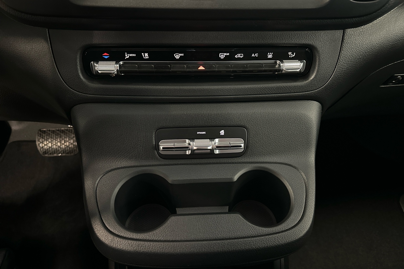 MERCEDES-BENZ Vito 2026