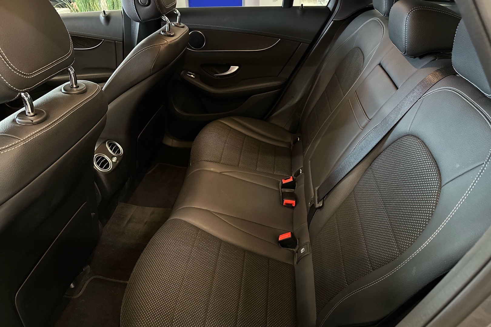 MERCEDES-BENZ GLC 2020