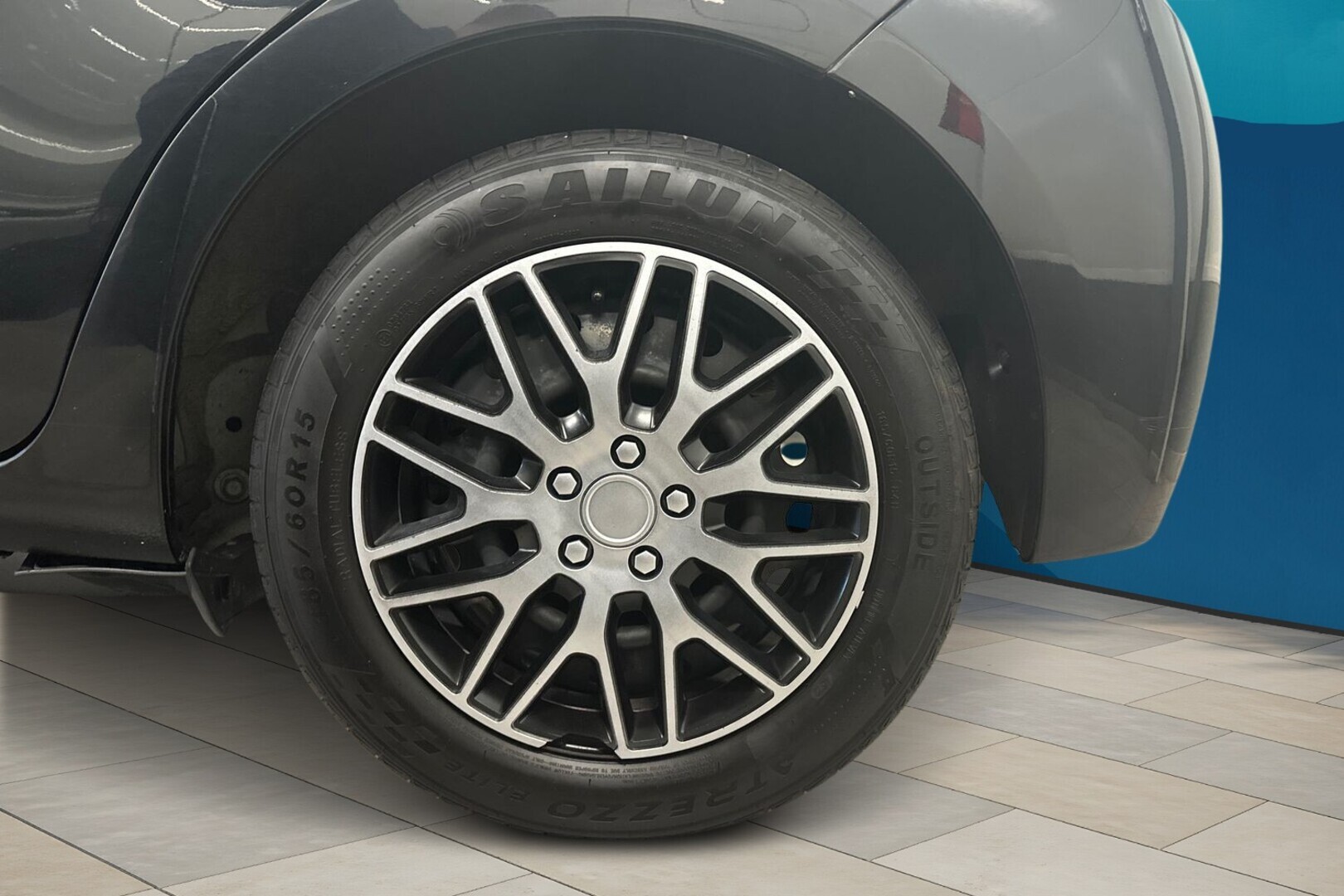 TOYOTA Yaris 2016