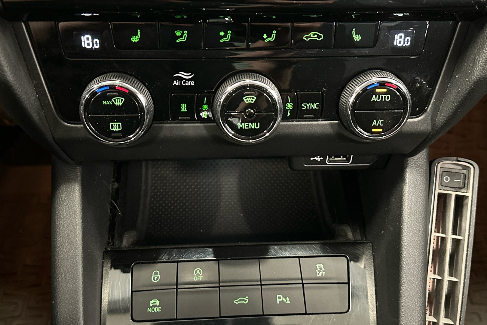 SKODA Octavia 2019