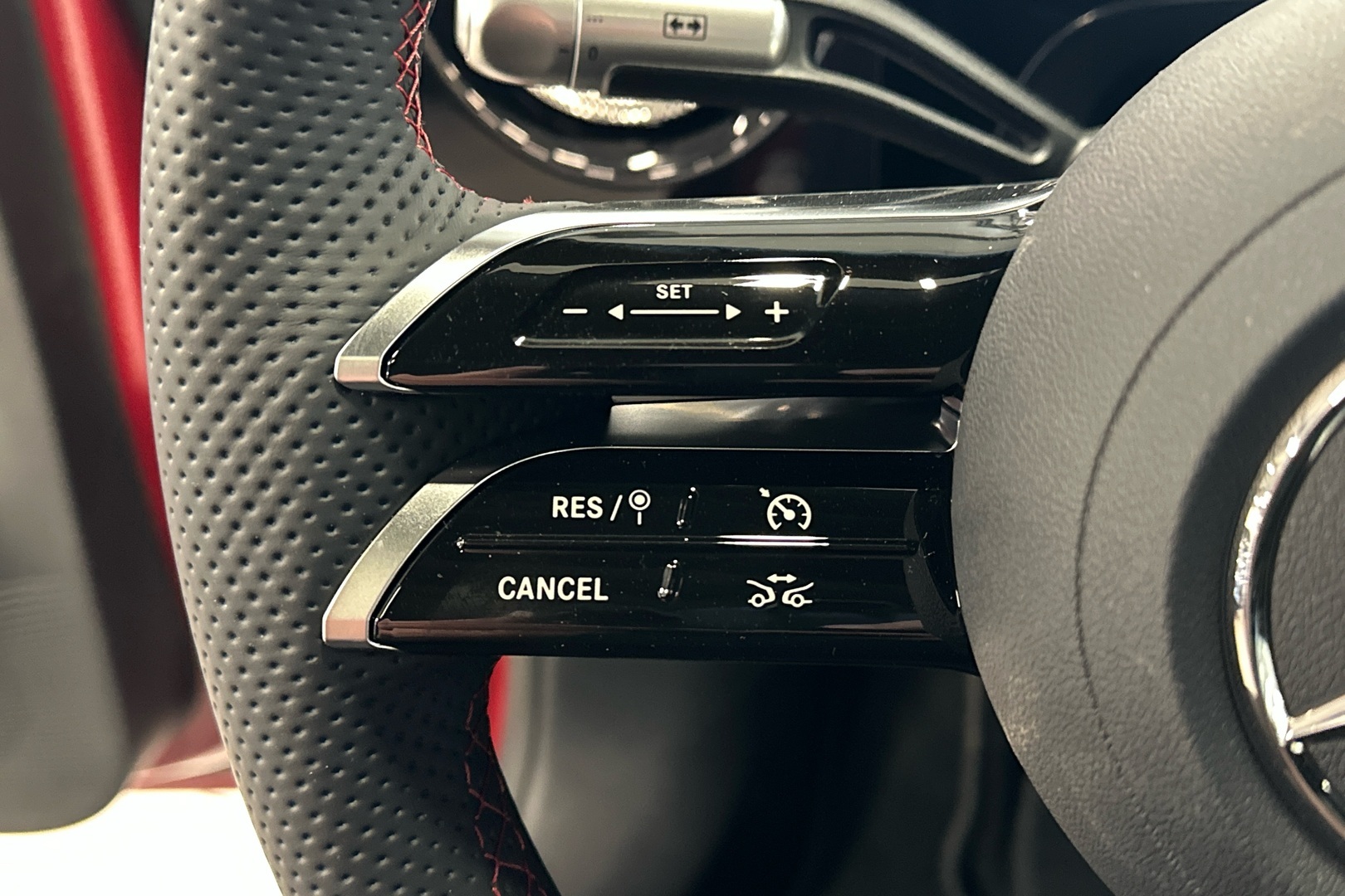 MERCEDES-BENZ CLA 2026