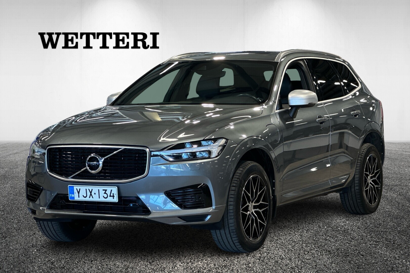 VOLVO XC60 2018