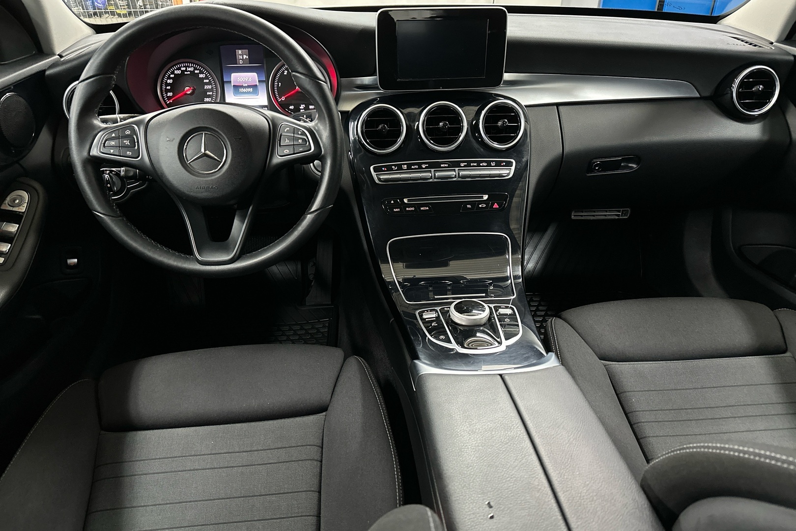 MERCEDES-BENZ C 2017