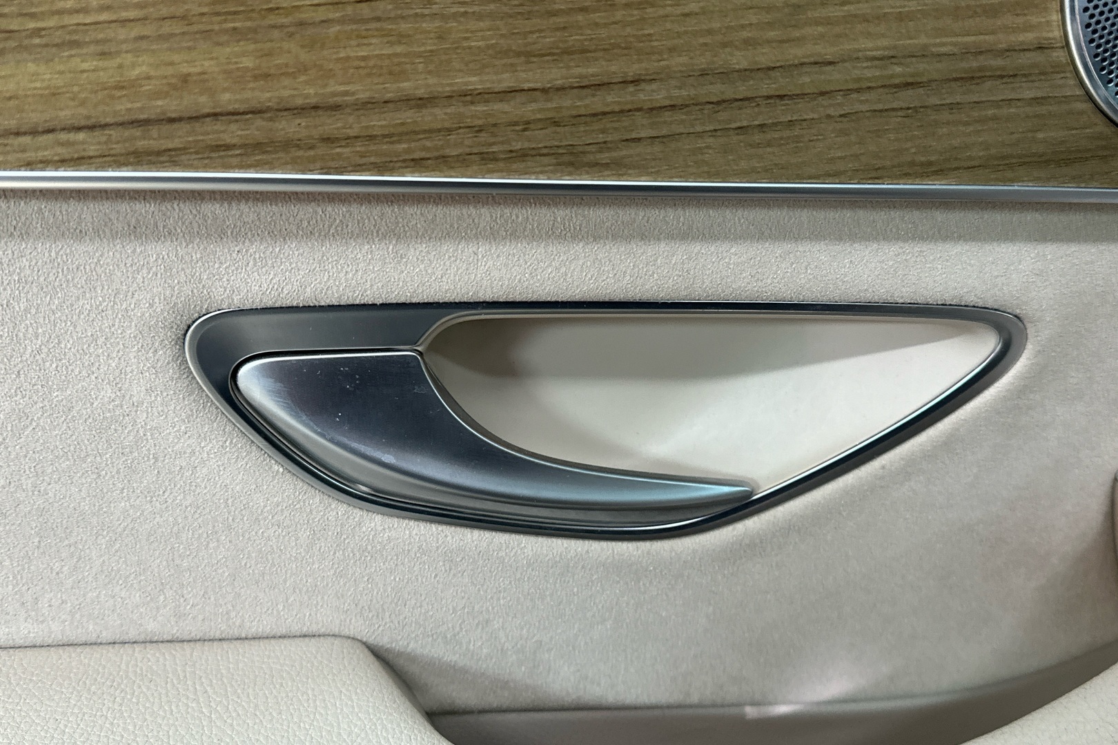 MERCEDES-BENZ C 2016