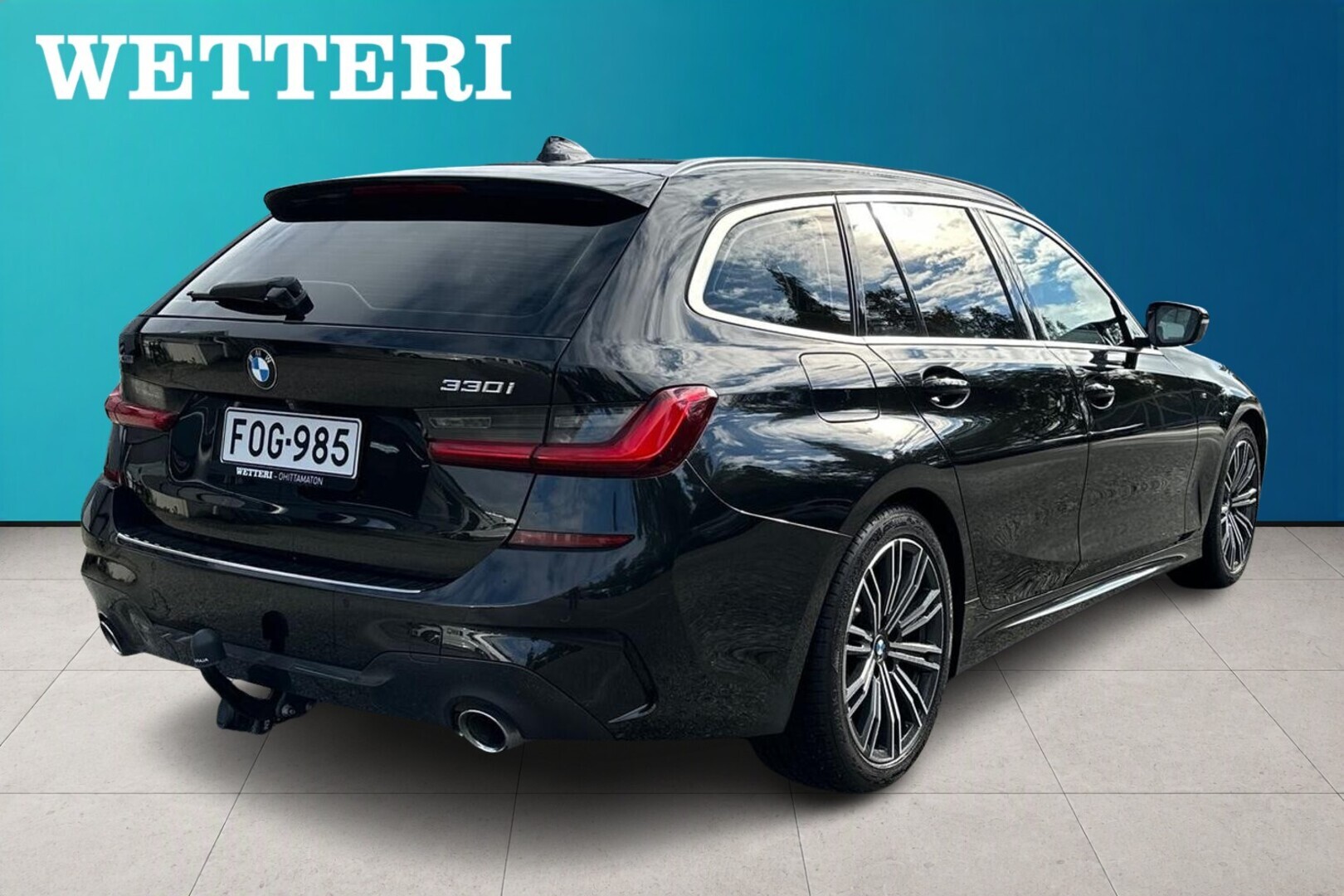 BMW 330 2019