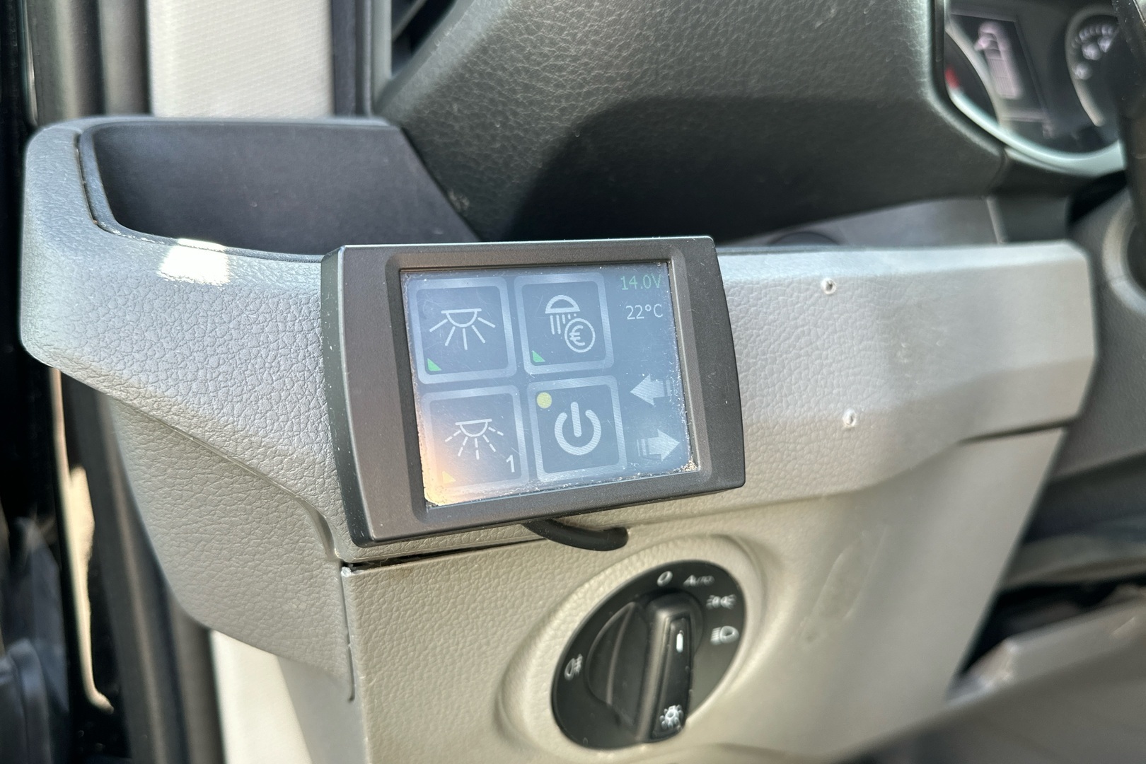 VOLKSWAGEN Crafter 2020