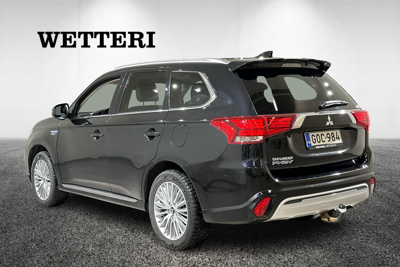 MITSUBISHI Outlander PHEV 6