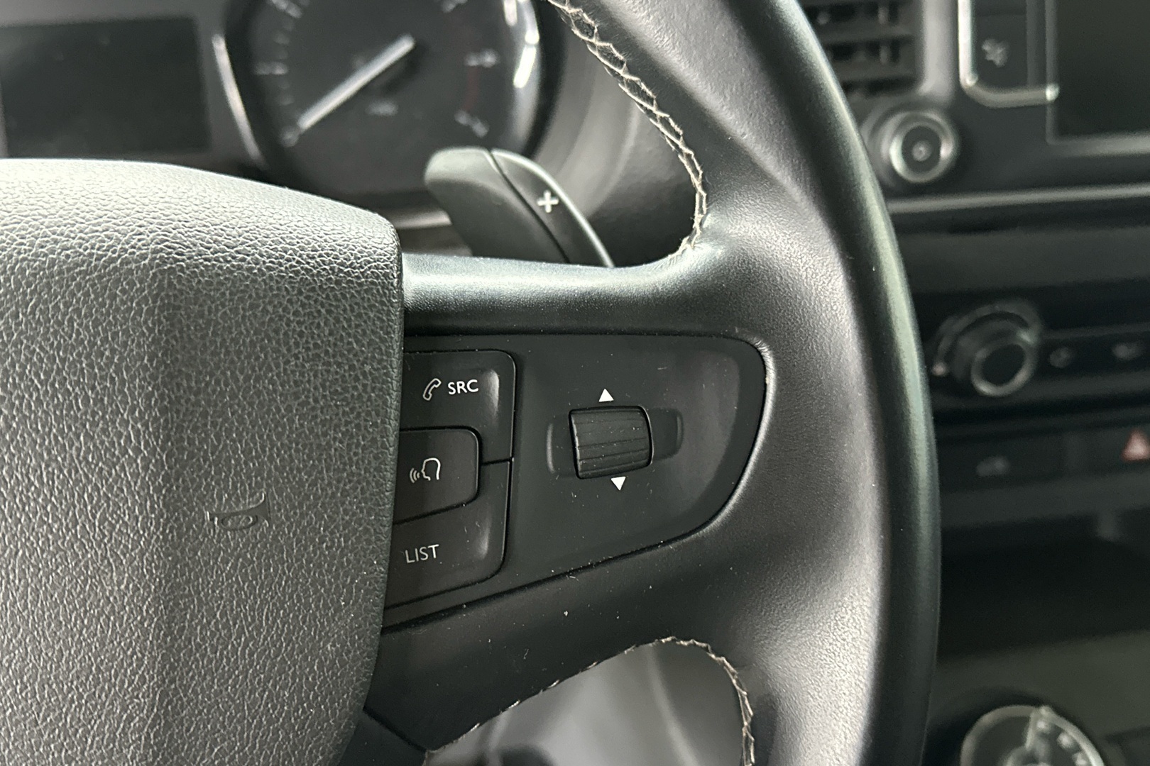 PEUGEOT Expert 2022