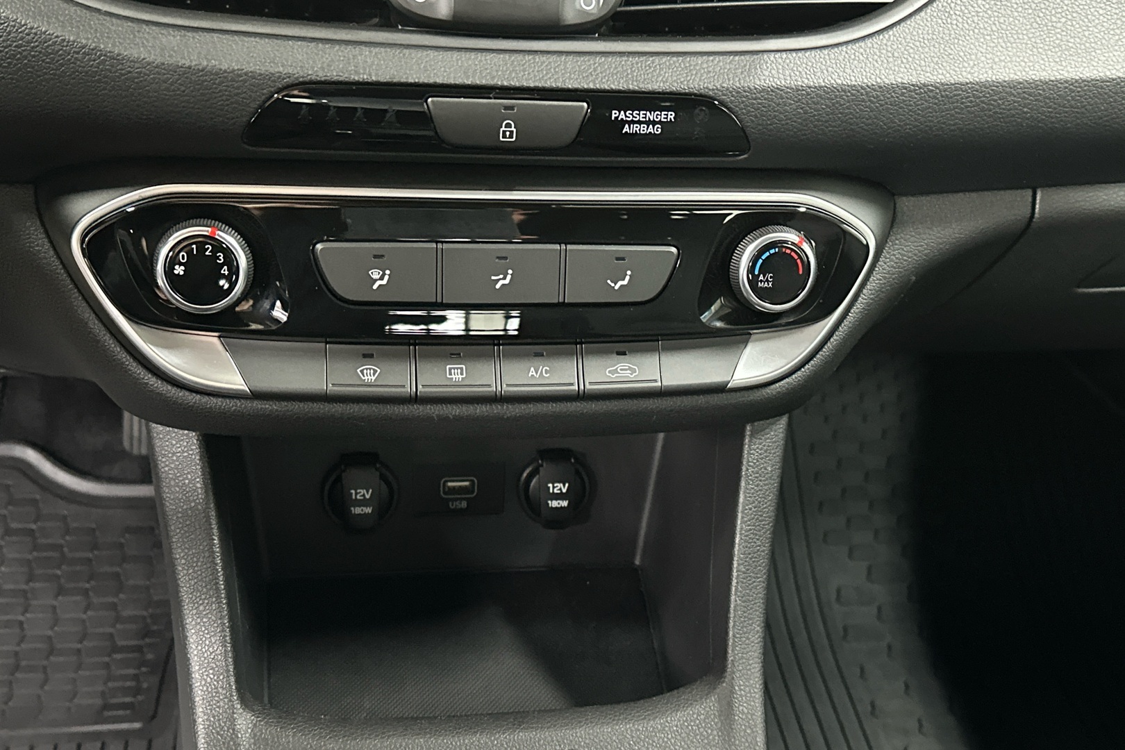 HYUNDAI i30 Wagon 2024