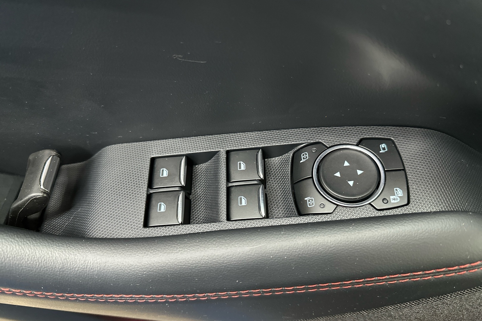 FORD Mustang Mach-E 2024