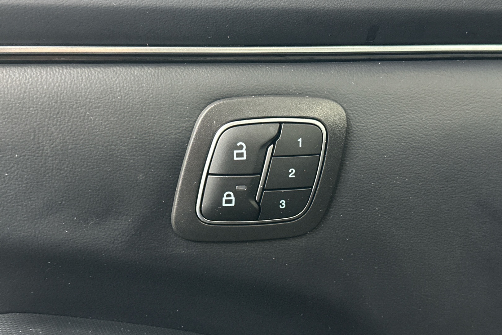 FORD Mustang Mach-E 2024