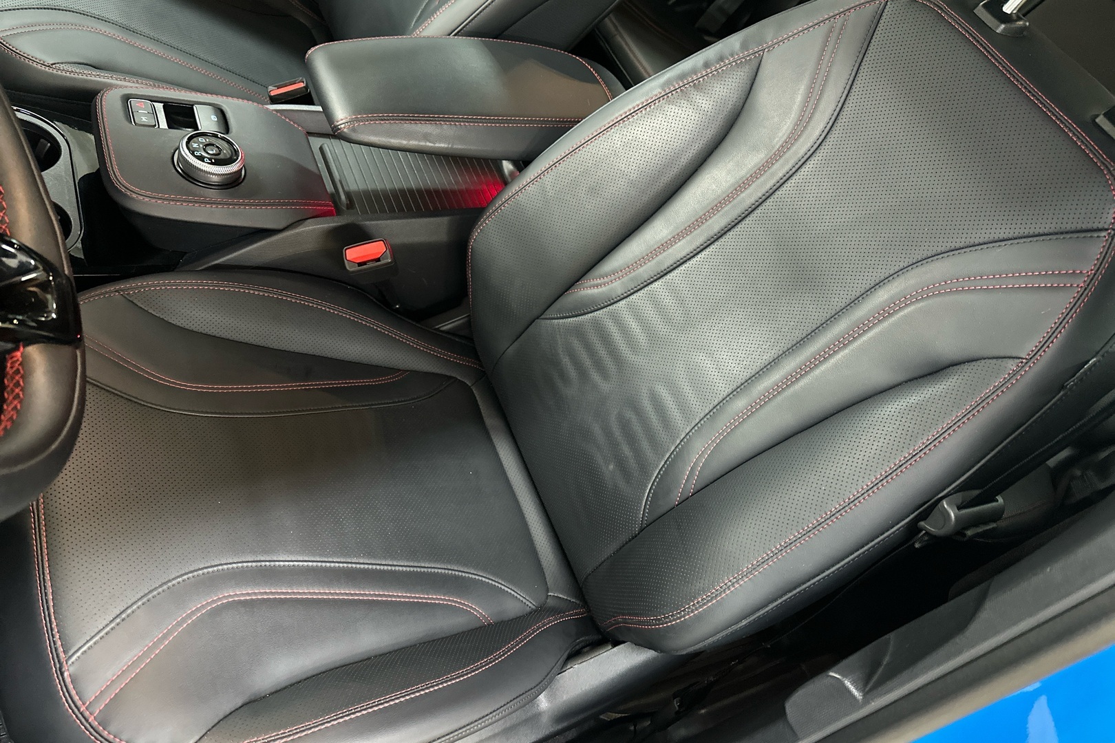 FORD Mustang Mach-E 2024