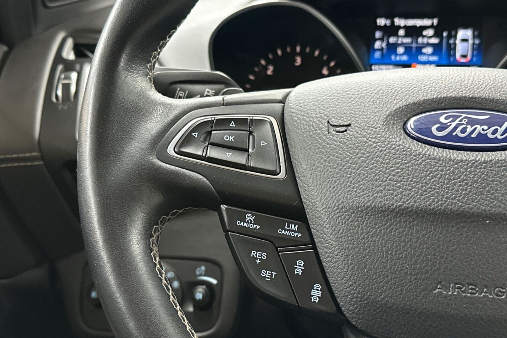 FORD Kuga 2017