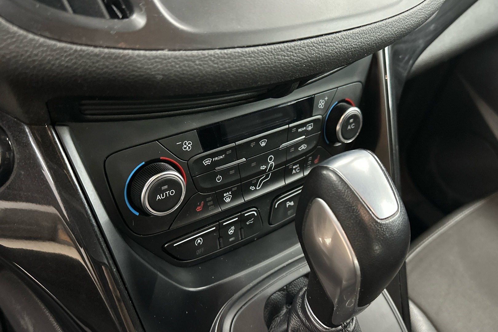 FORD Kuga 2017