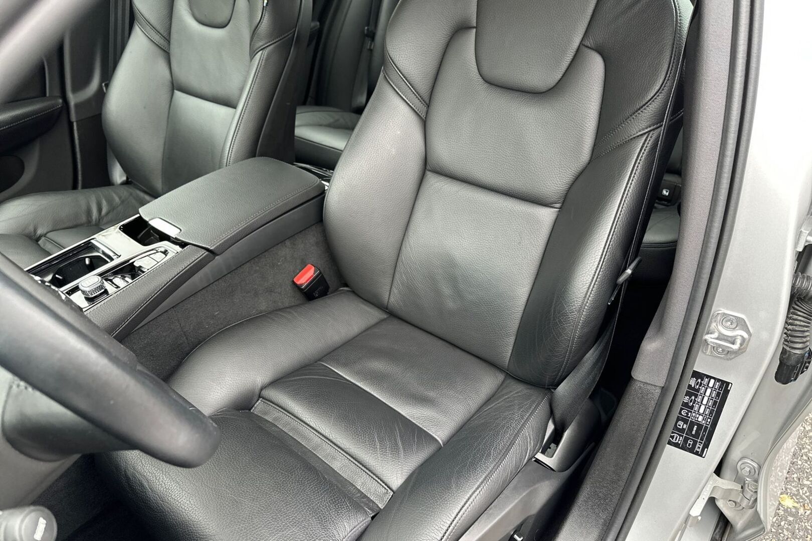 VOLVO S60 24