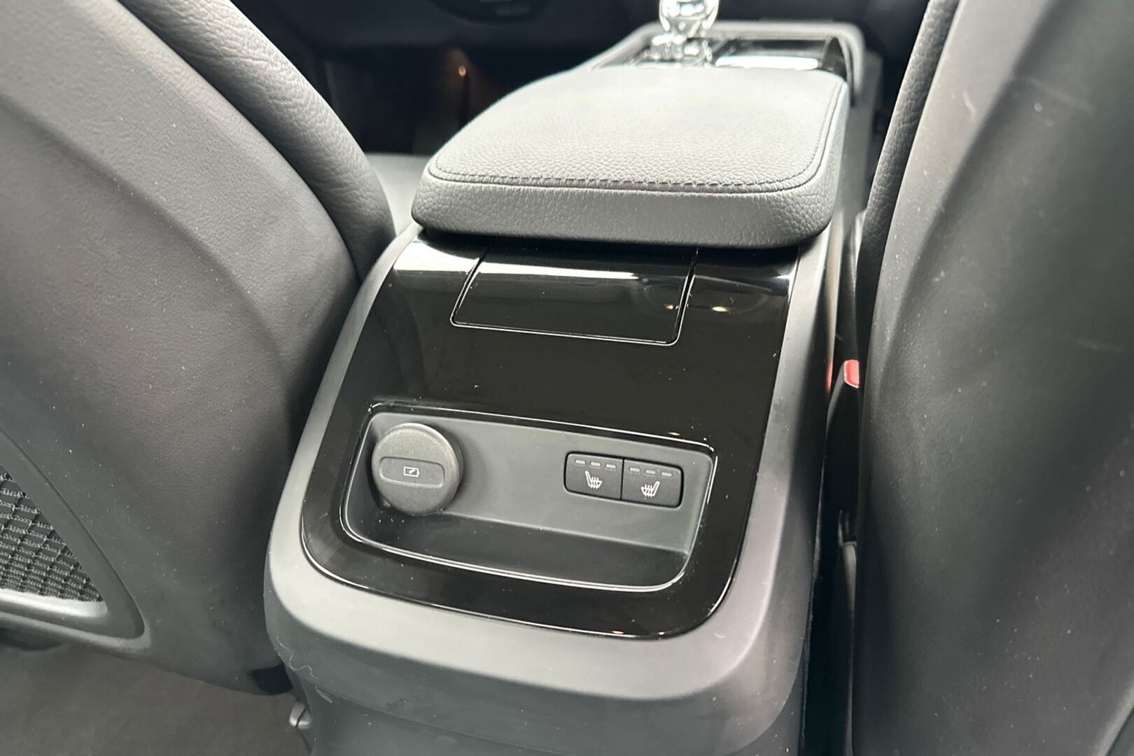 VOLVO S60 26