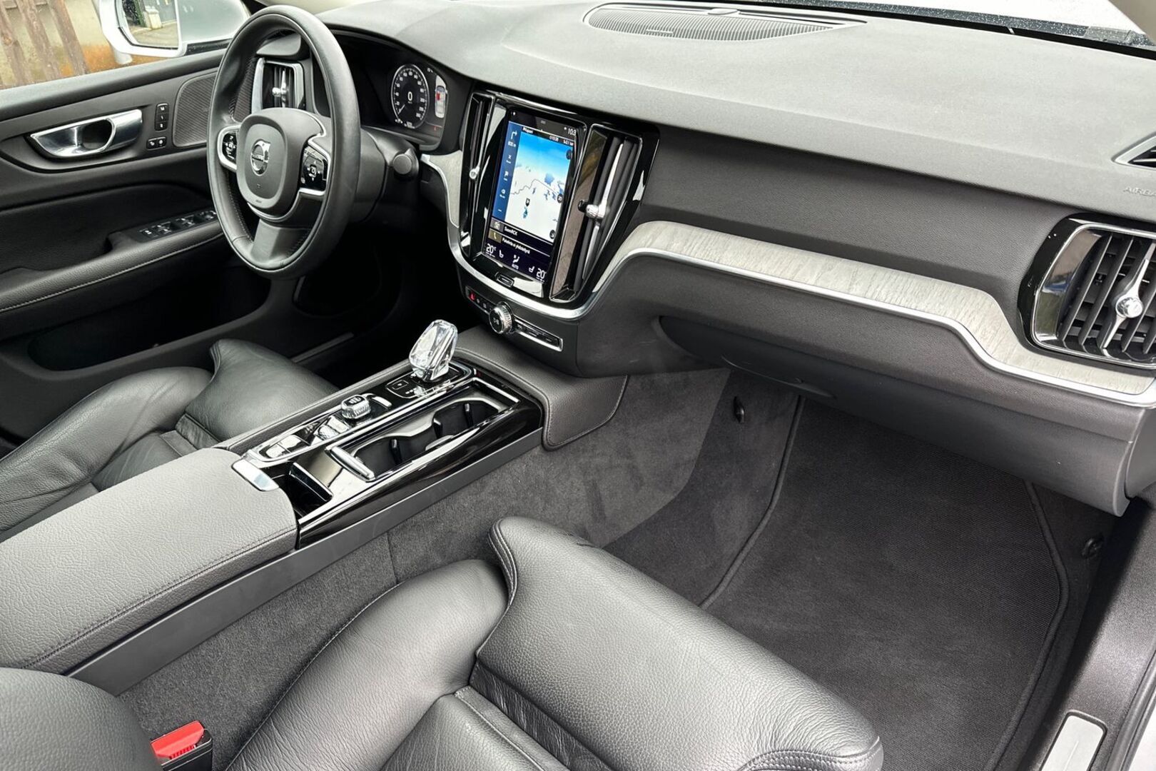VOLVO S60 28