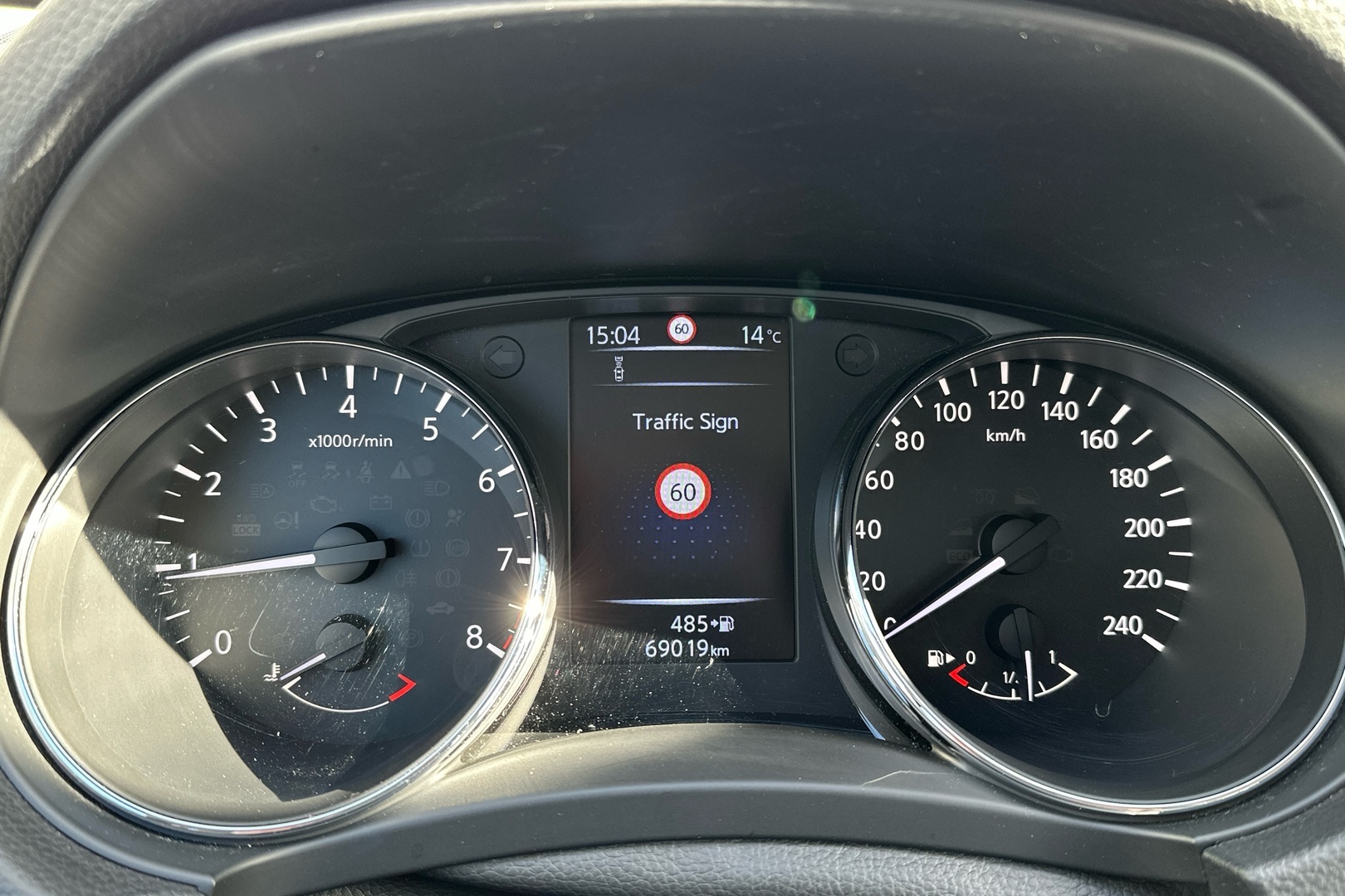 NISSAN Qashqai 2015