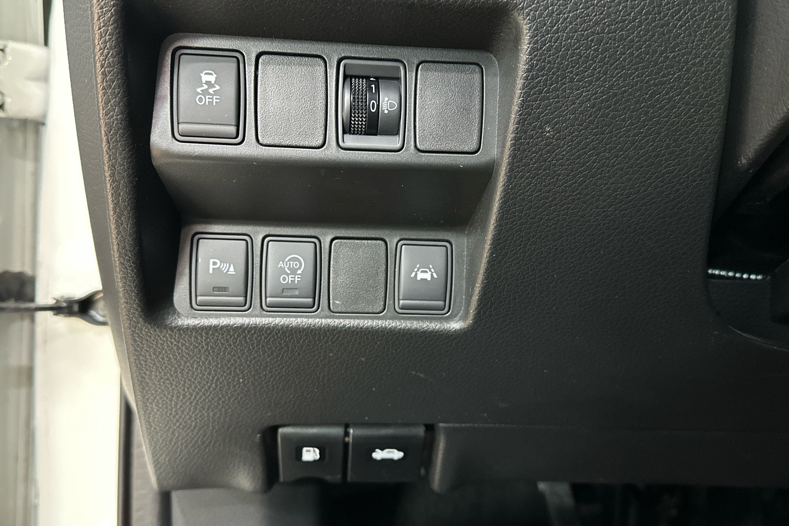 NISSAN Qashqai 2015