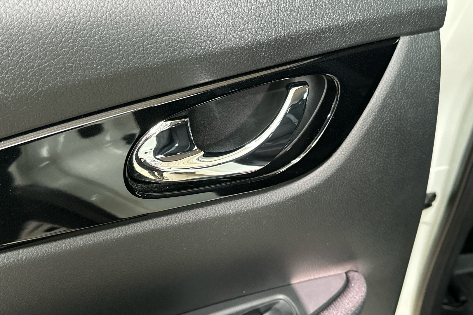 NISSAN Qashqai 2015