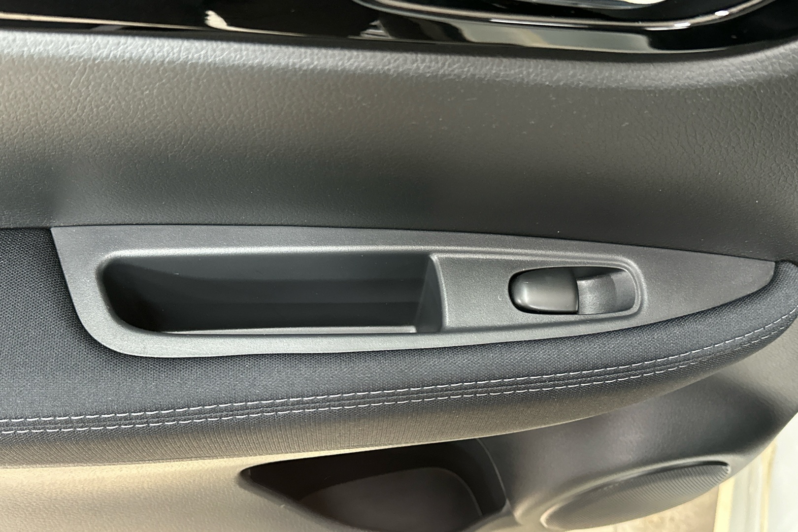 NISSAN Qashqai 2015