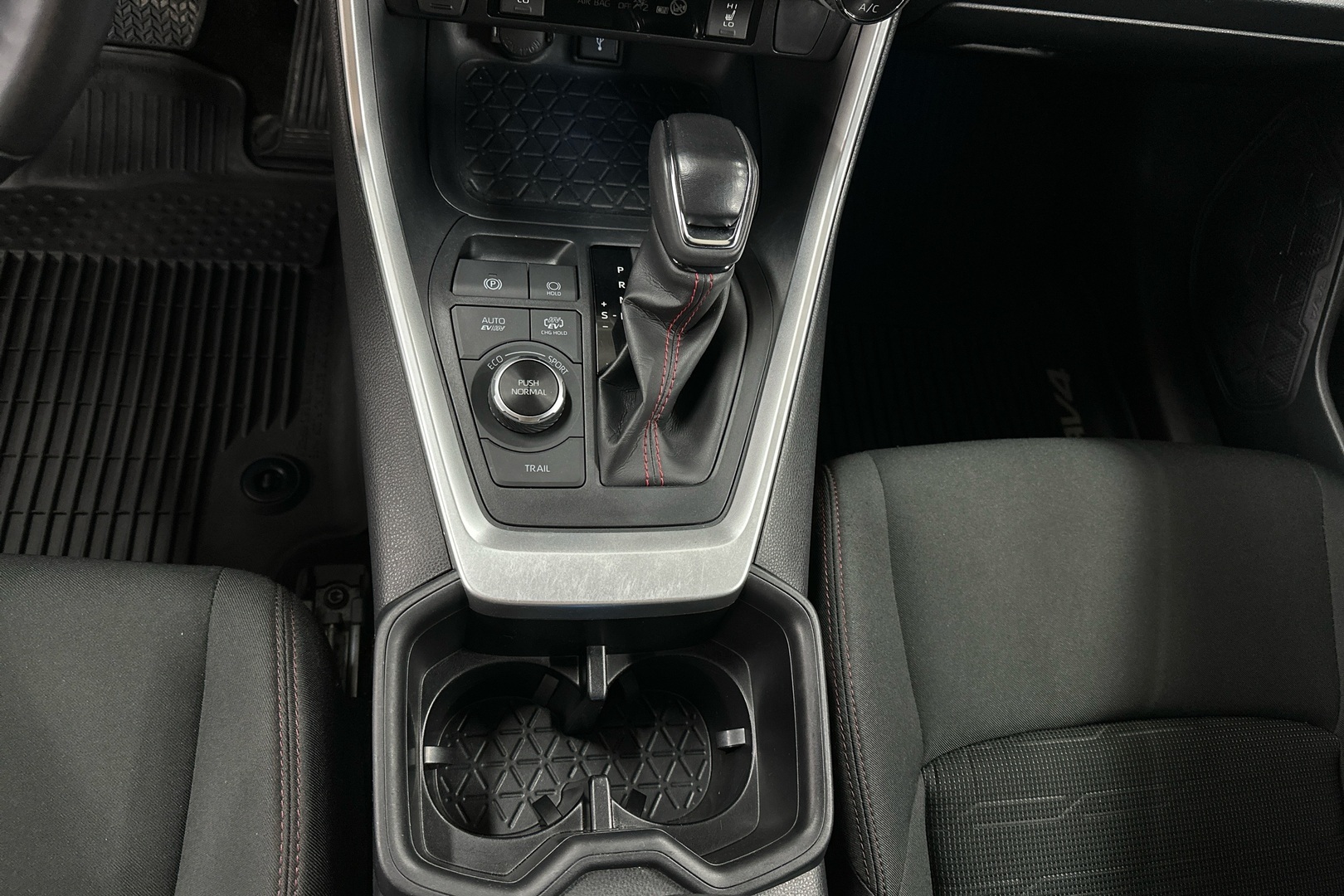 TOYOTA RAV4 Plug-in 2022