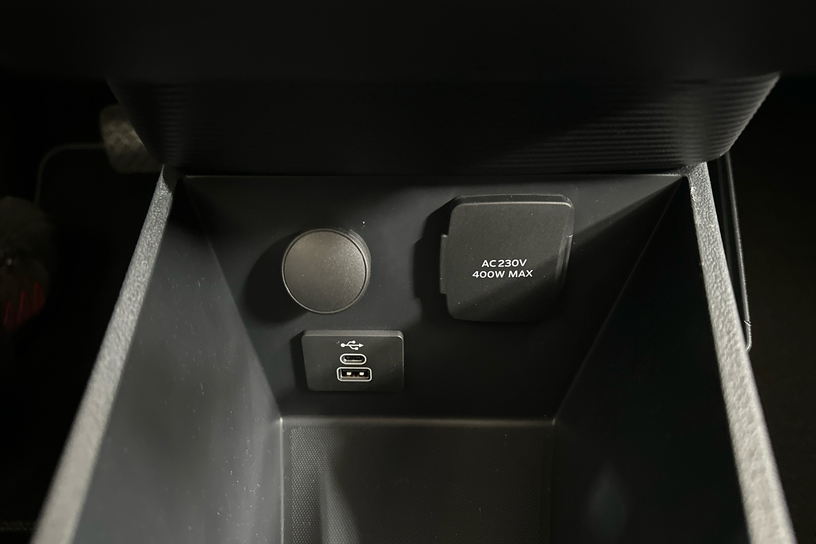 FORD Tourneo Courier 2025