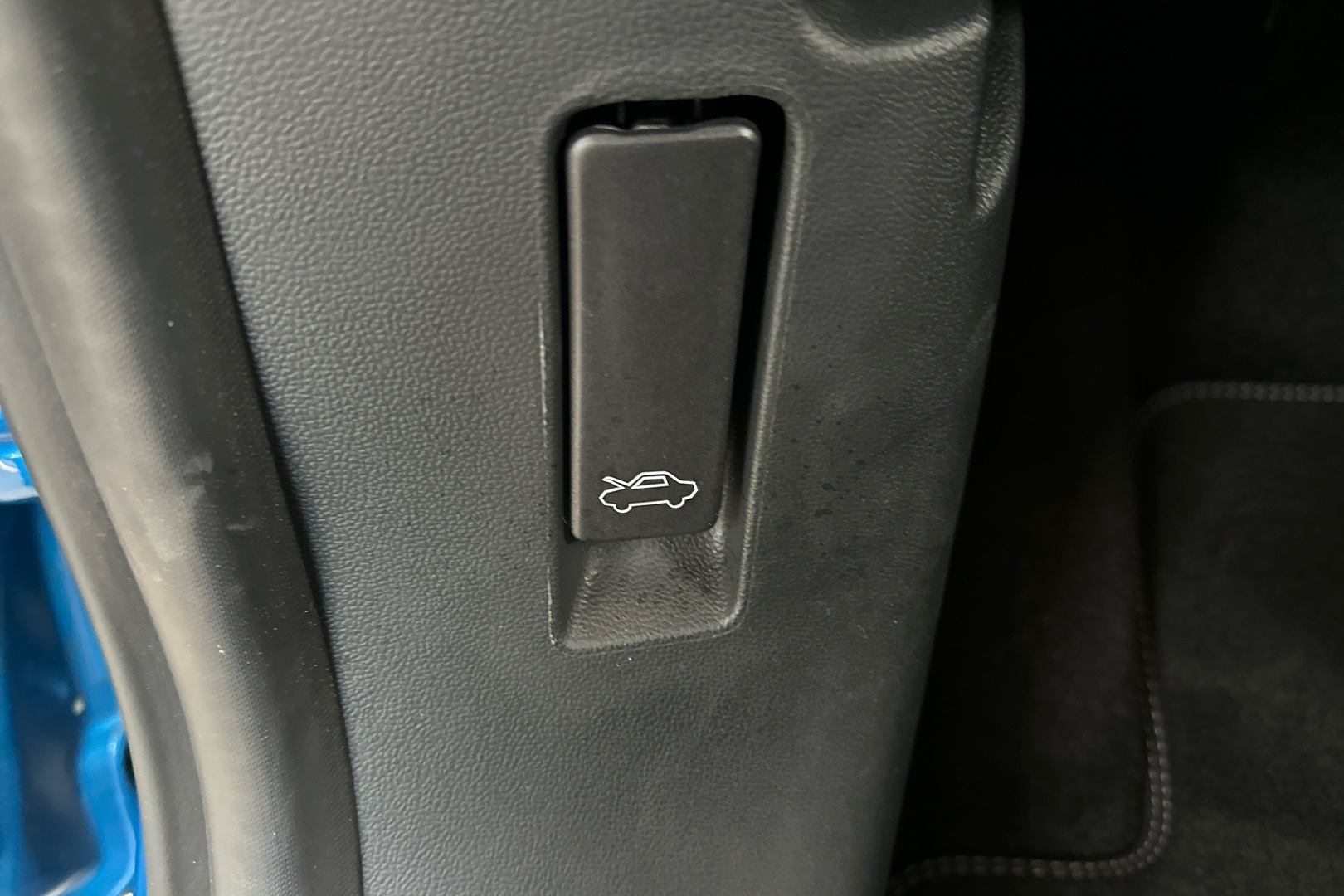 FORD Tourneo Courier 2025