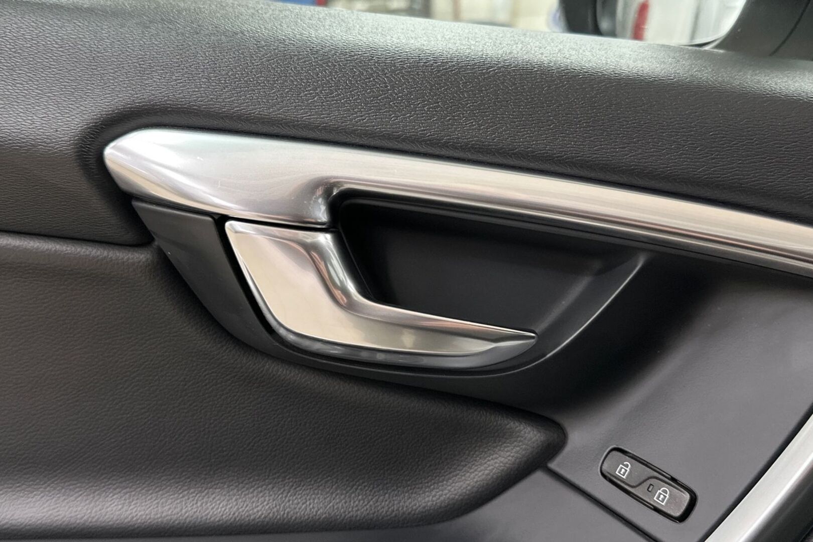 VOLVO V60 2018
