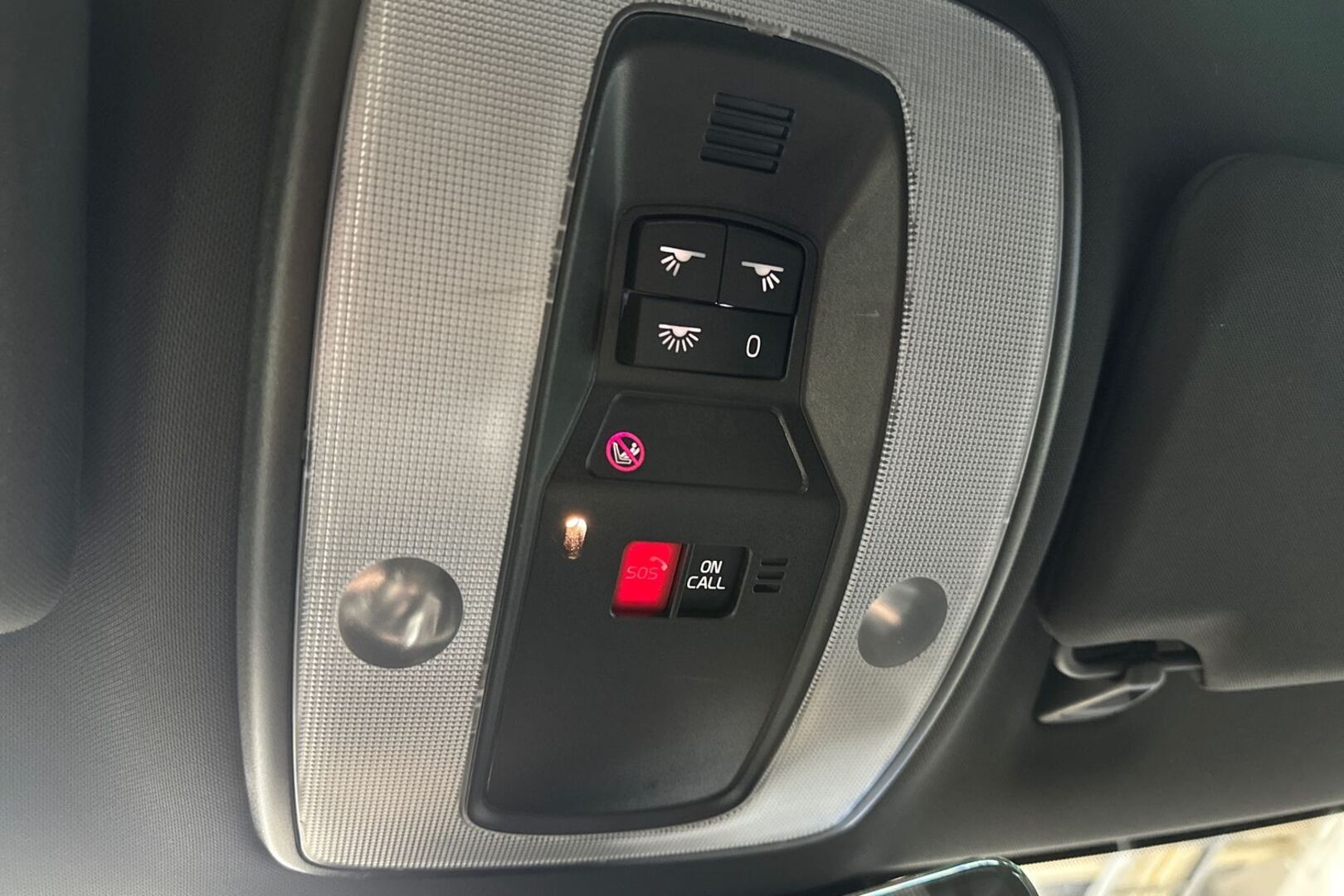 VOLVO V60 2018