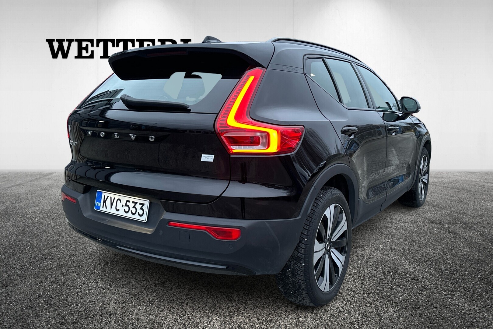 VOLVO XC40 2023