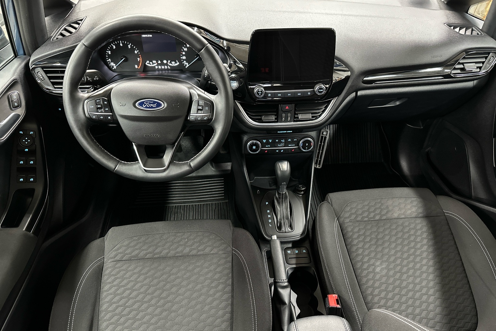 FORD Fiesta 9