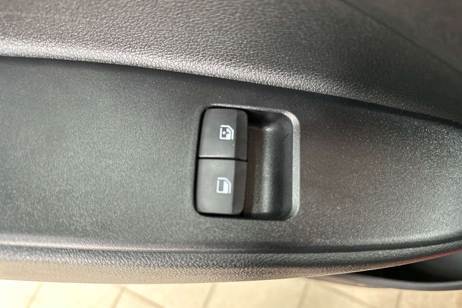 HYUNDAI i10 11