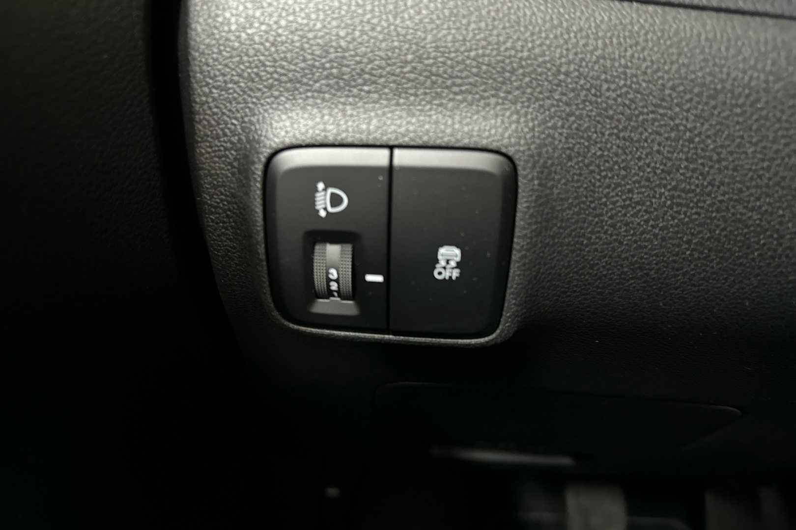 HYUNDAI i10 14