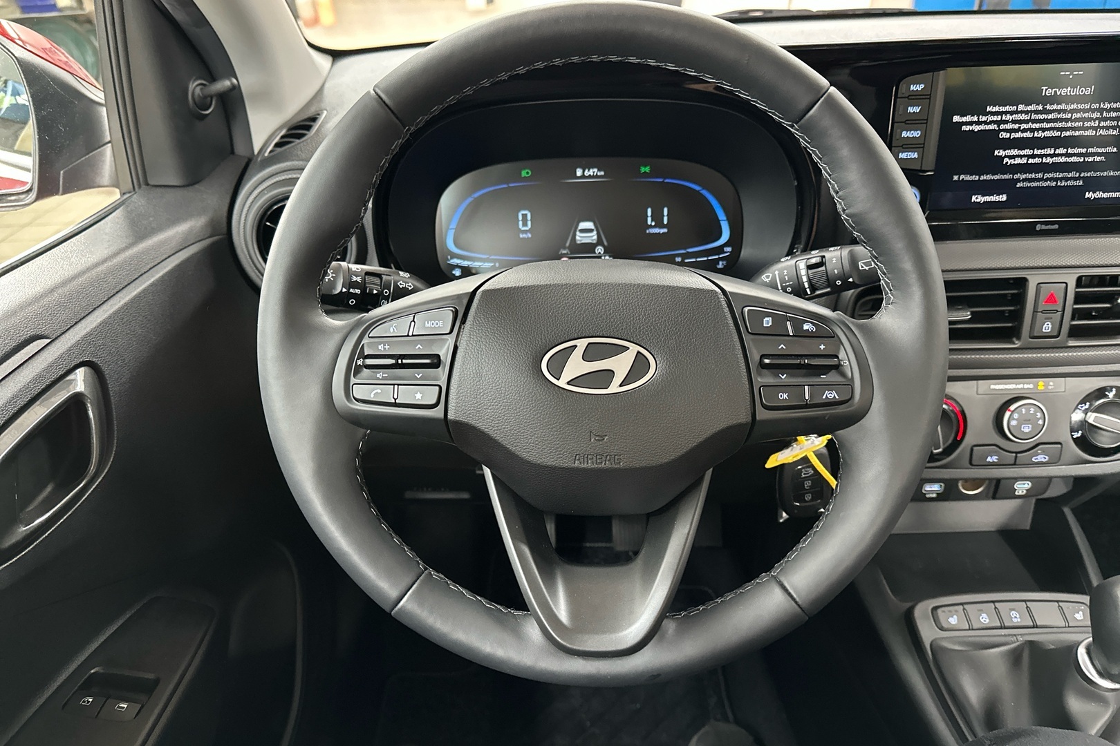 HYUNDAI i10 16