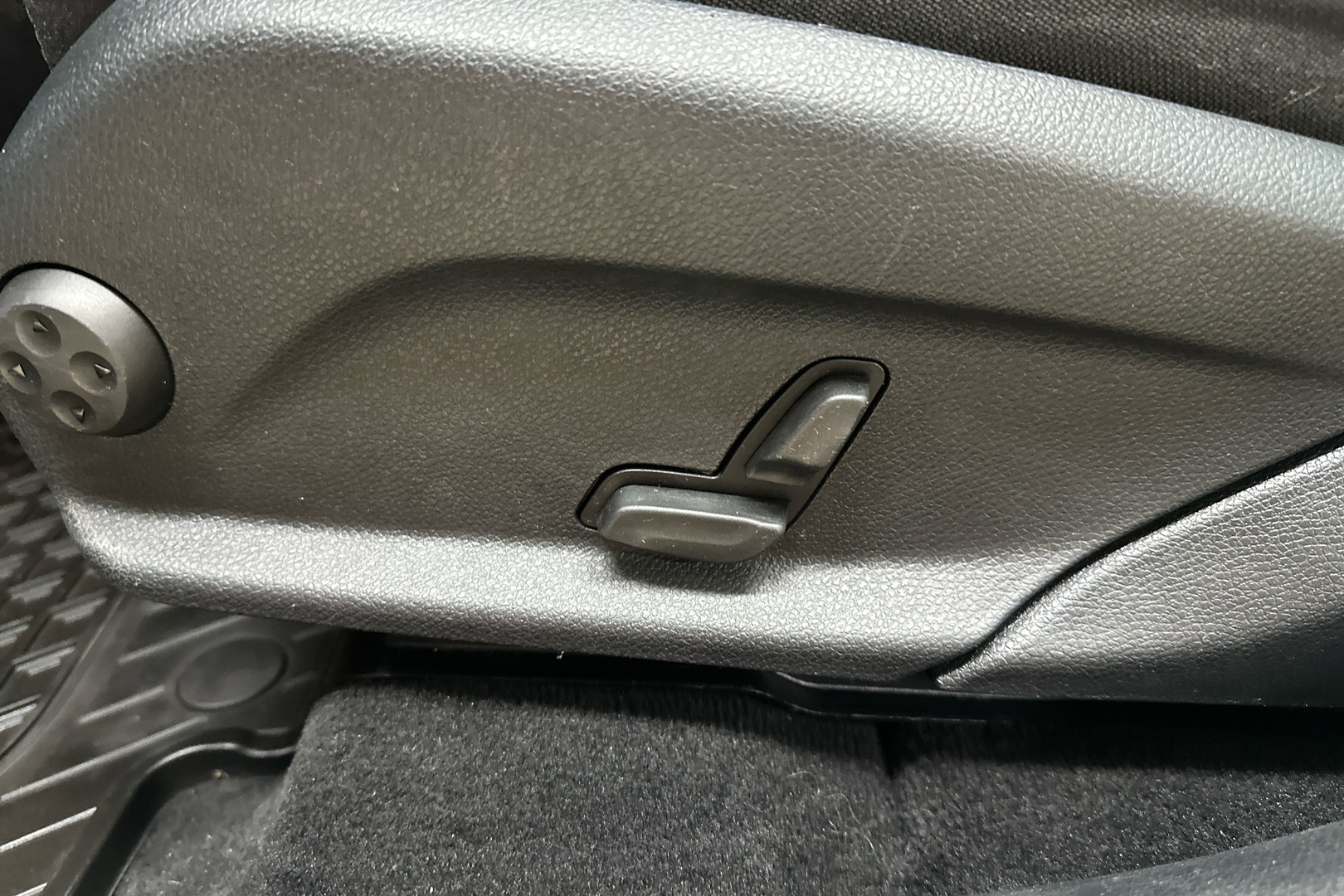 MERCEDES-BENZ GLC 2018