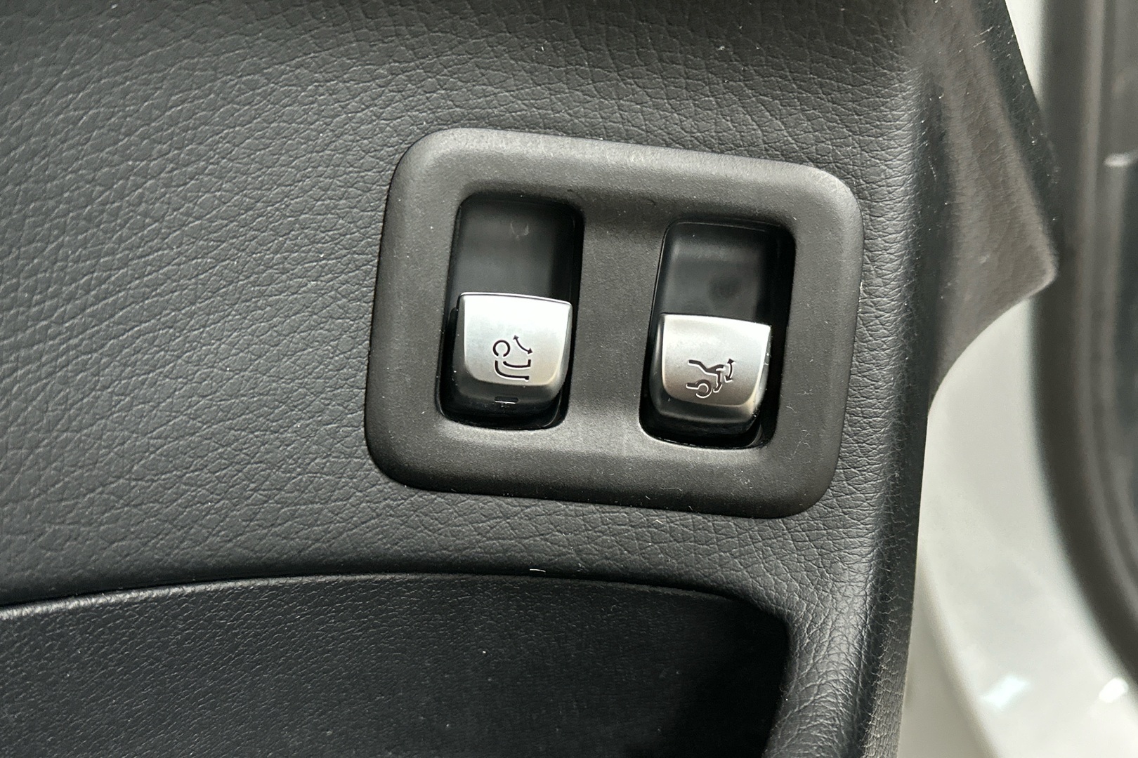 MERCEDES-BENZ GLC 2018